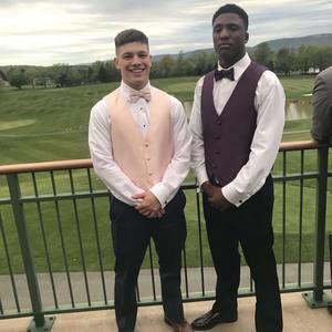 Meet your Posher, Colin